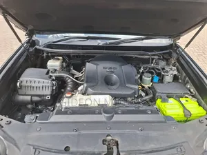 Toyota Land Cruiser Prado 2015 Black