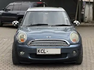 Mini Cooper 2010 Blue