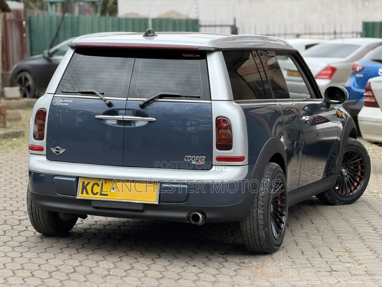Mini Cooper 2010 Blue