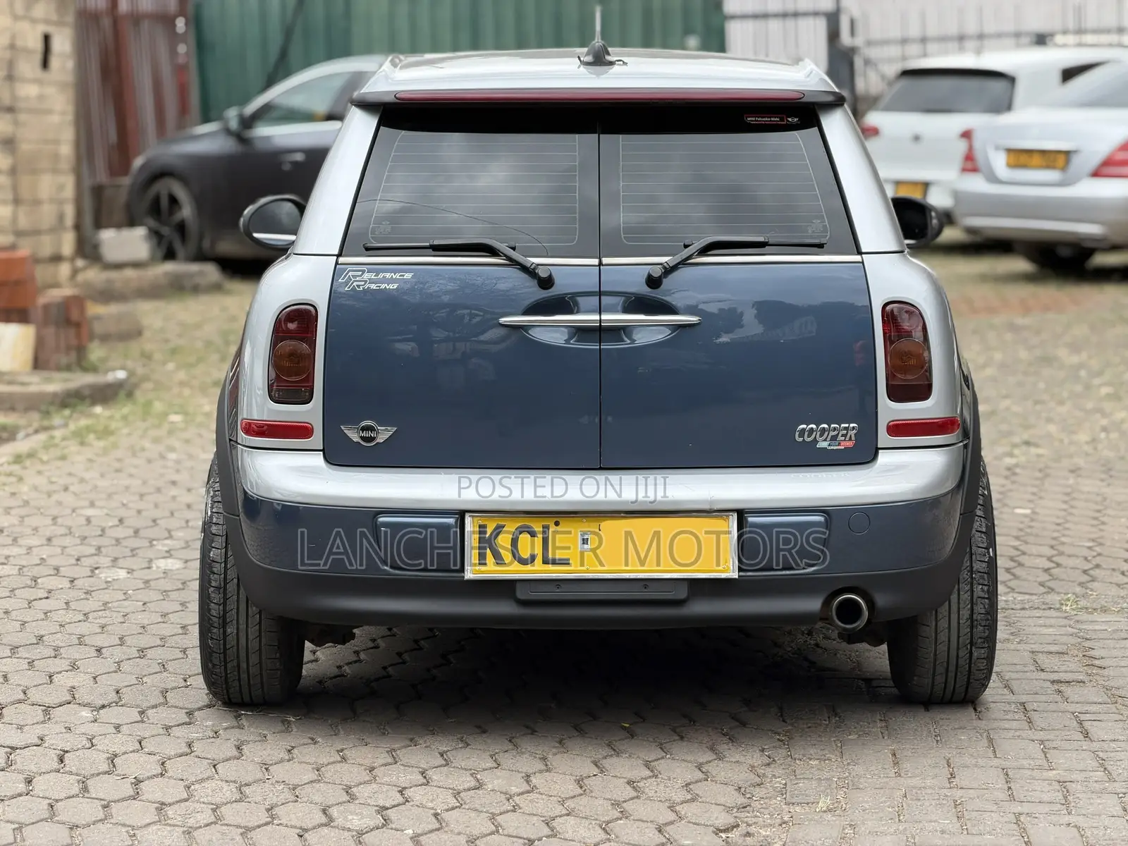 Mini Cooper 2010 Blue