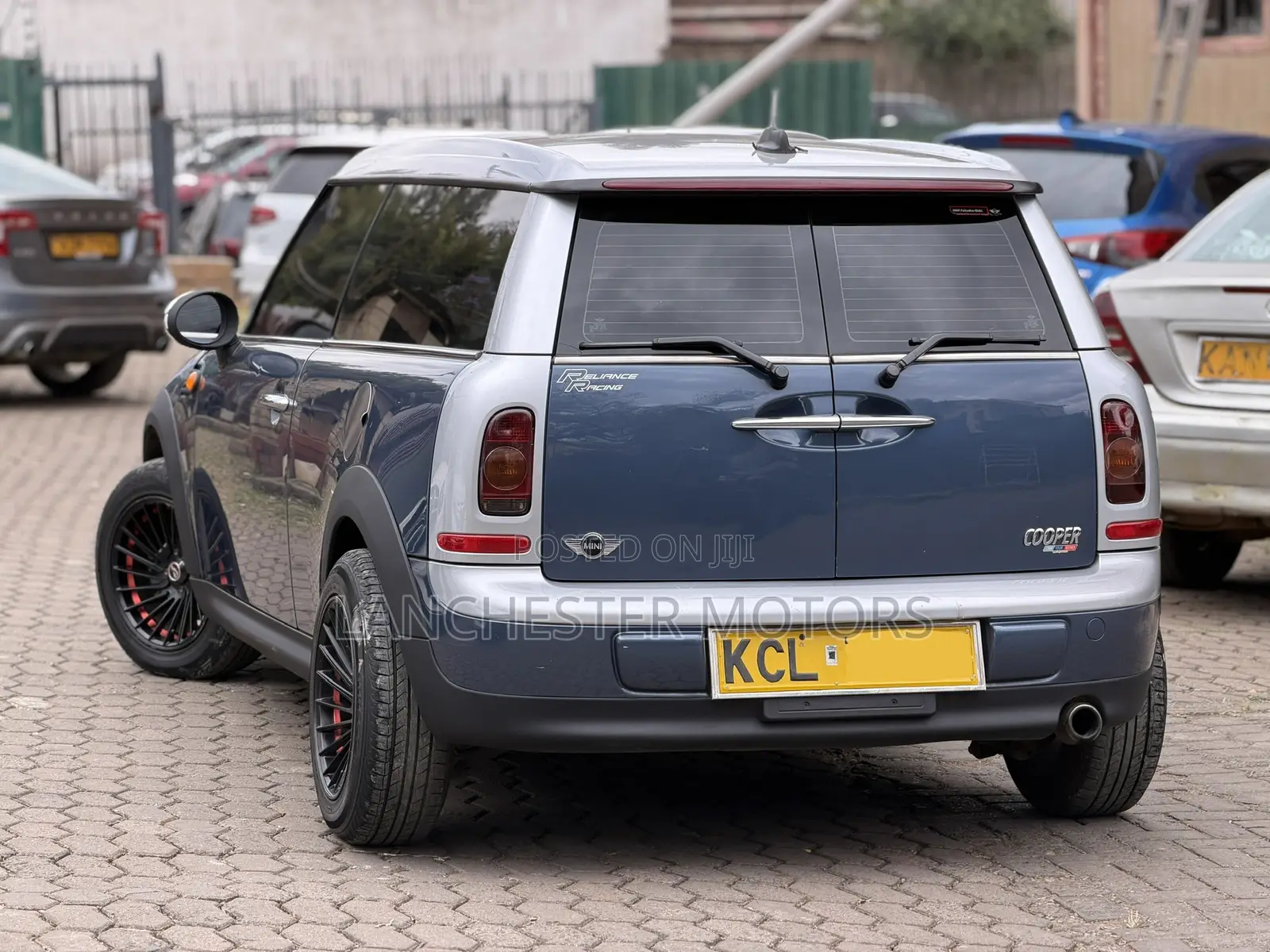 Mini Cooper 2010 Blue