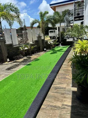 Durable 20mm Thick Green Outdoor Rugs Artificial Grass Carpets