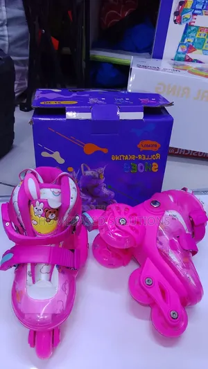 *Adjustable Roller-Skating Shoes Feature a Multi-Wheel Layout