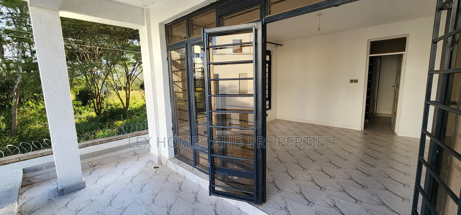 3bdrm Maisonette in Rimpa for rent