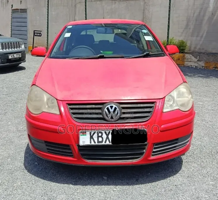 Volkswagen Polo 2006 Red