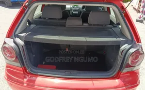 Volkswagen Polo 2006 Red