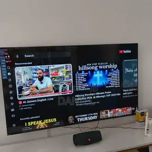 One Month Used 55 Inches WHALE TV.