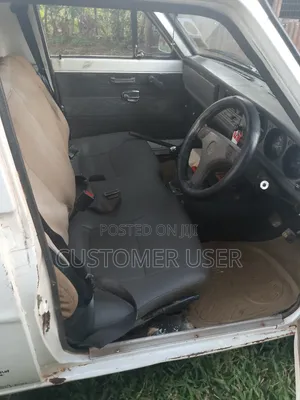 Nissan 1400 2005 White