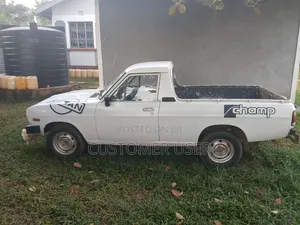 Nissan 1400 2005 White