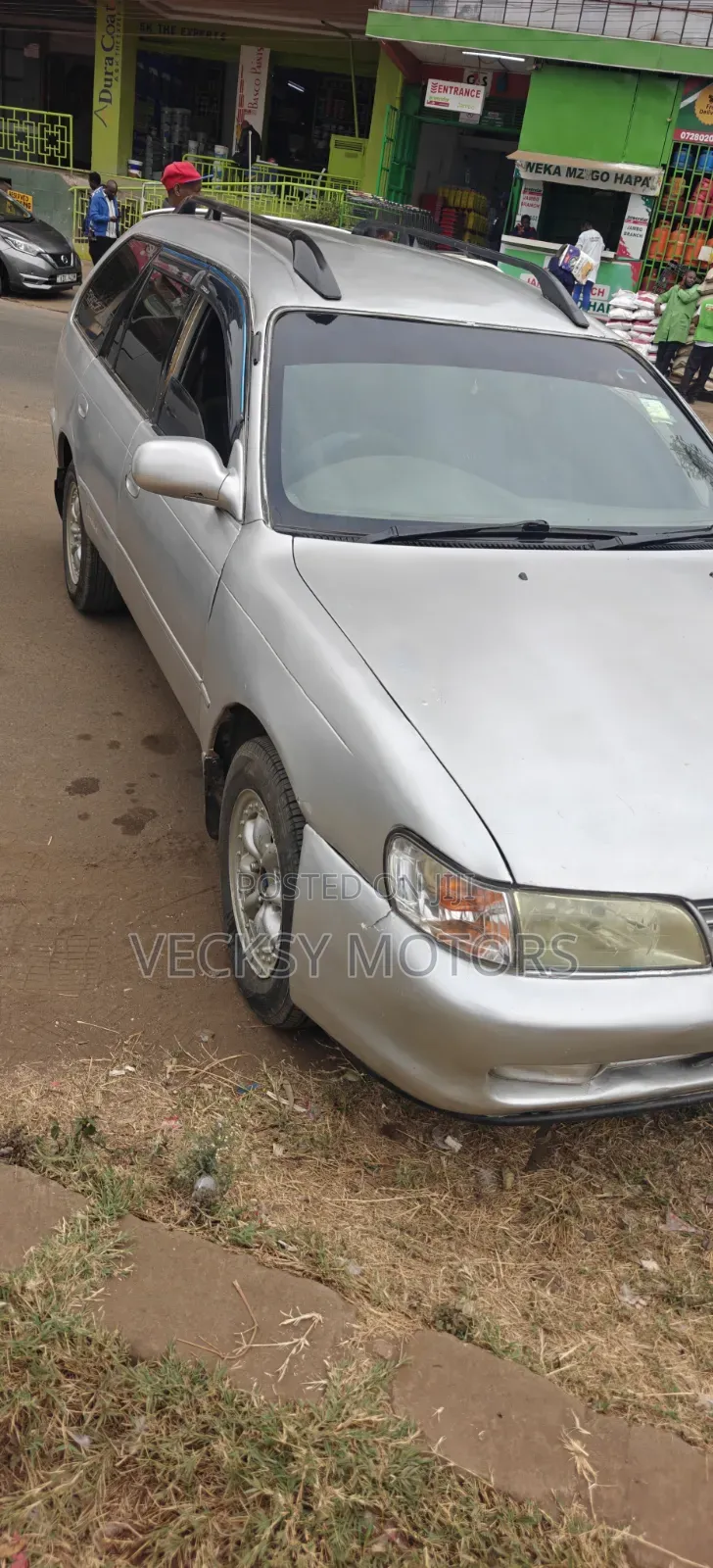 Toyota Corolla 2000 Silver
