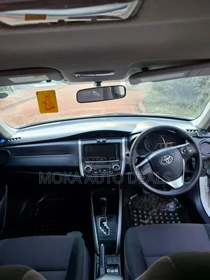 Toyota Corolla Fielder 1.5 Hybrid FWD 2014 White
