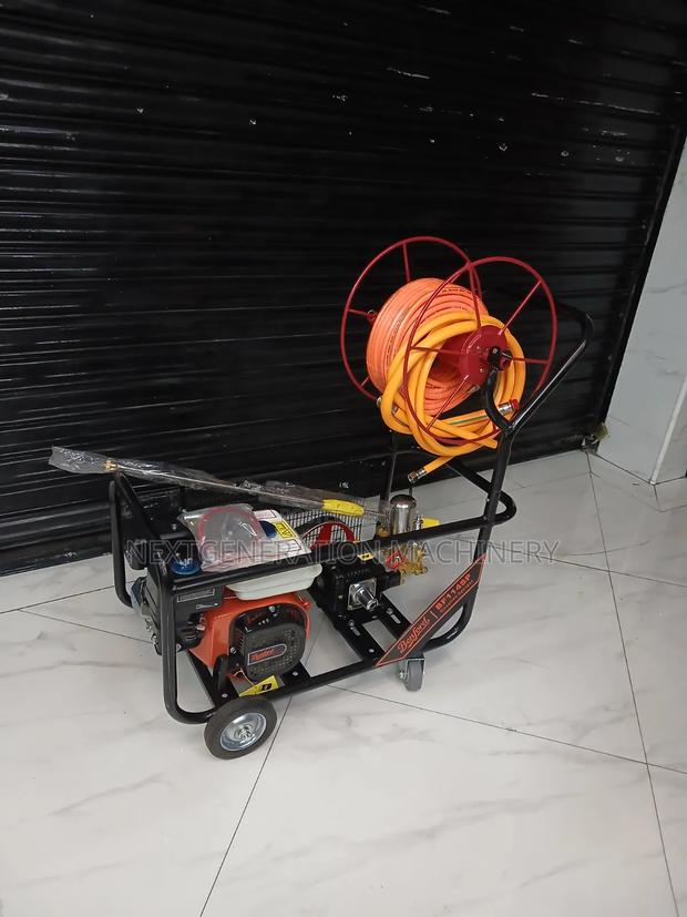 Heavy Powered Farm Sprayer - main view