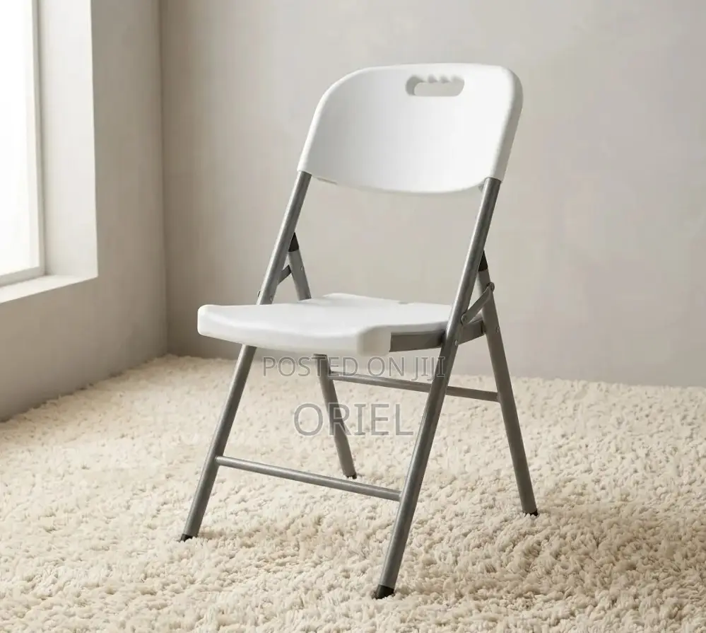 Office Chair : White Foldable Plastic Camping Chair