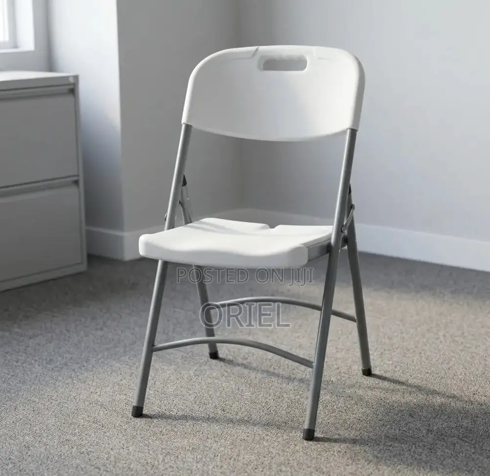 Office Chair : White Foldable Plastic Camping Chair
