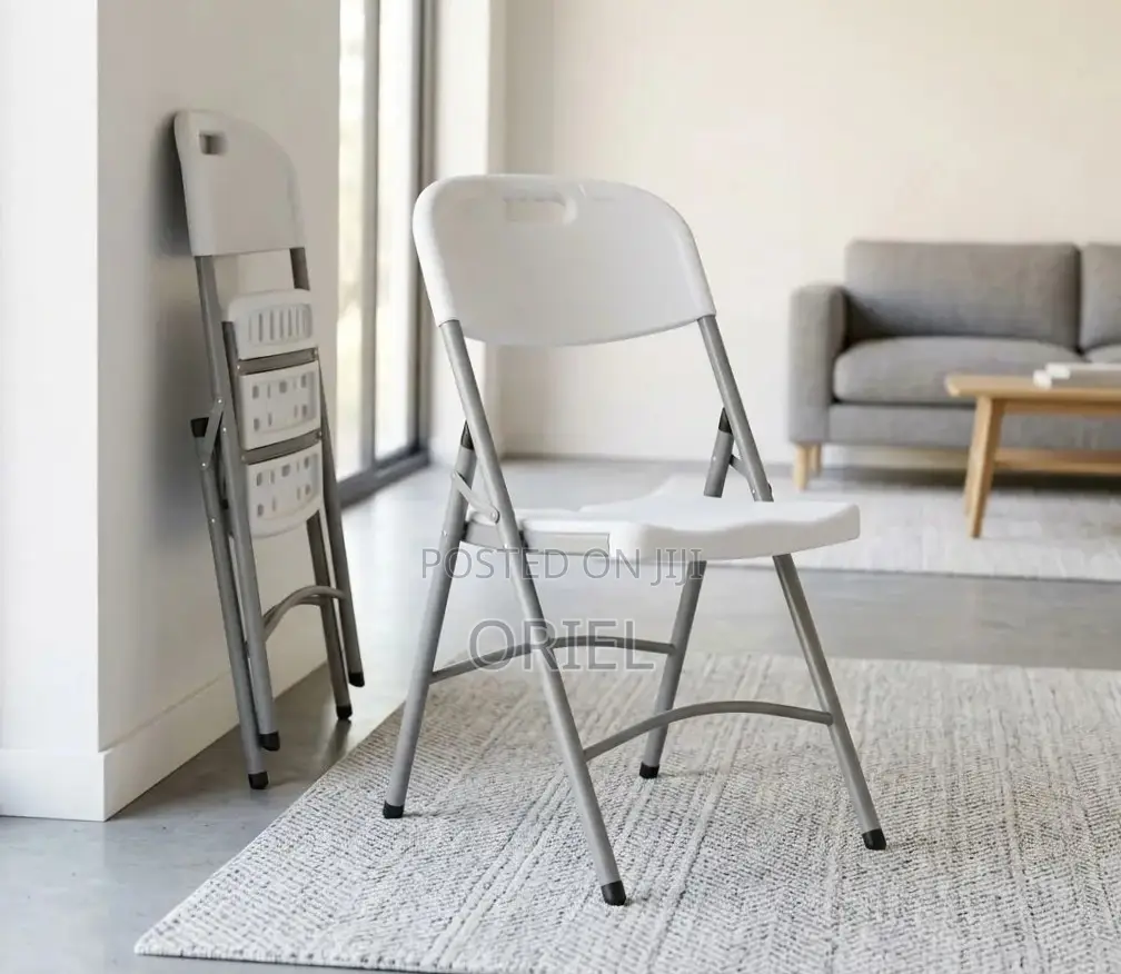 Office Chair : White Foldable Plastic Camping Chair