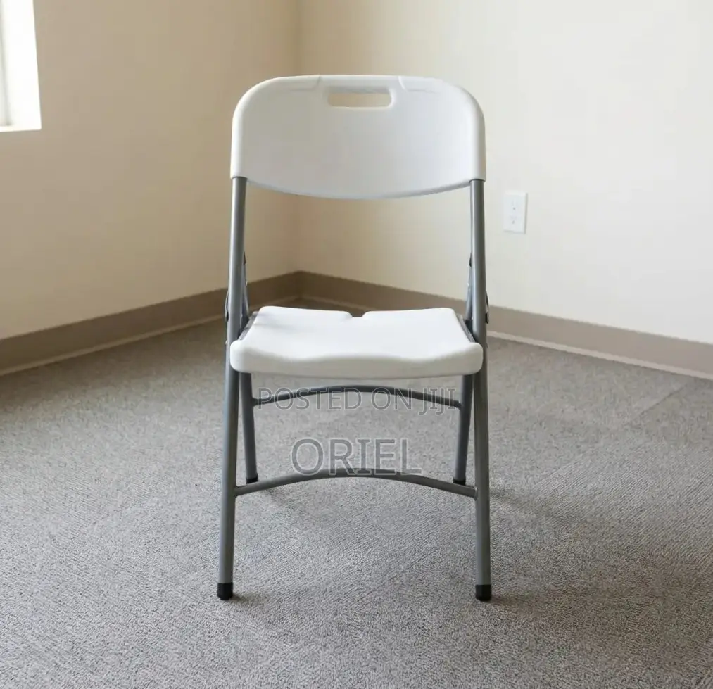 Office Chair : White Foldable Plastic Camping Chair
