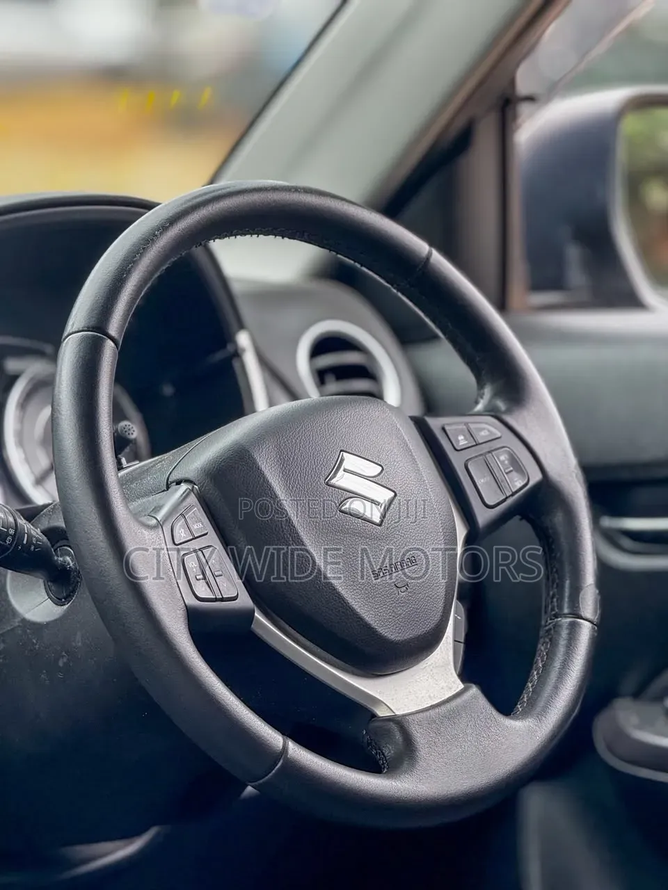 Suzuki Escudo 2019 Silver