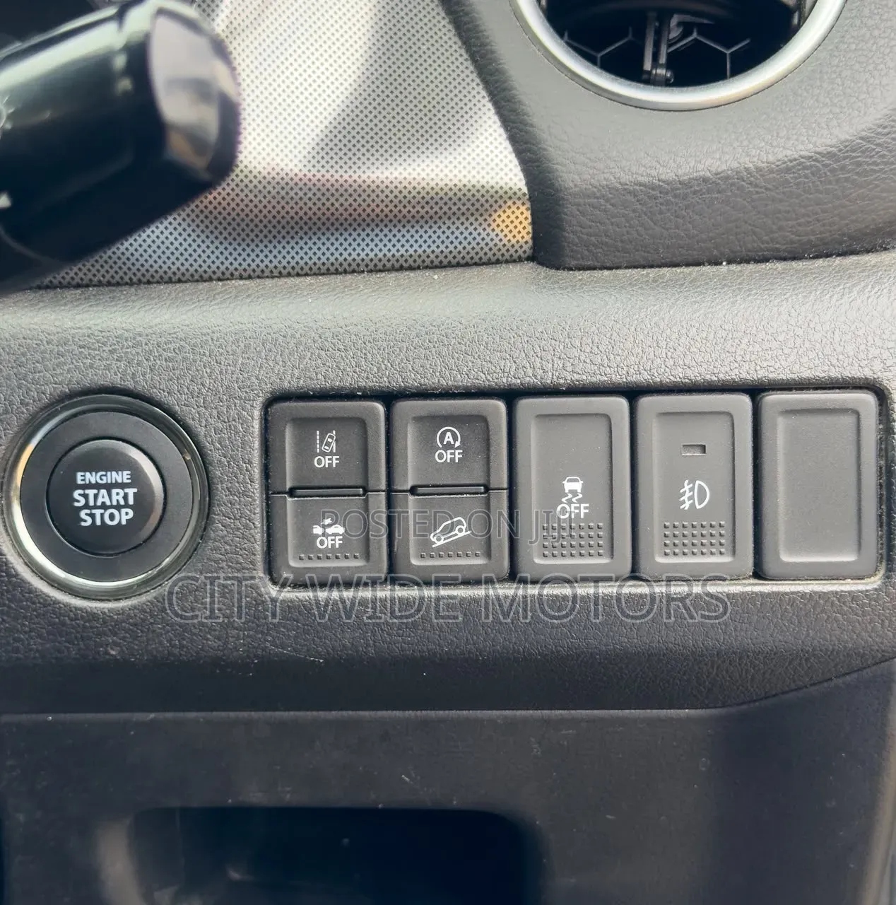 Suzuki Escudo 2019 Silver