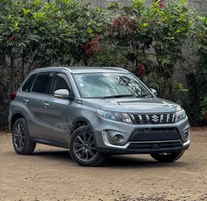 Suzuki Escudo 2019 Silver