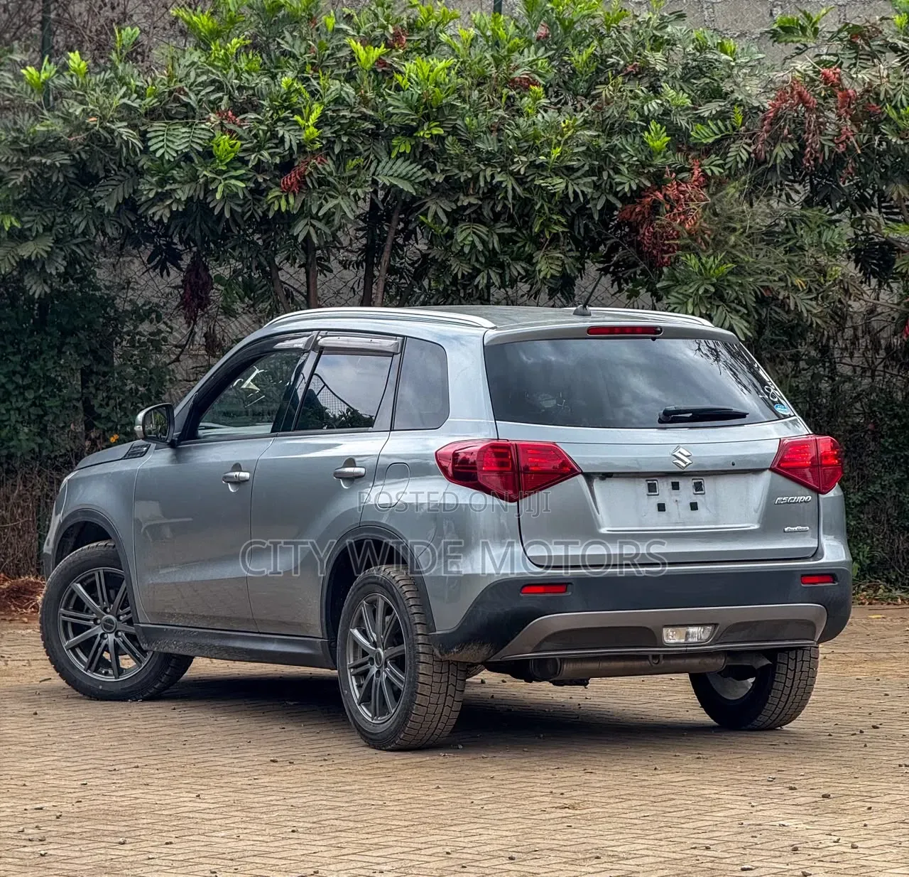 Suzuki Escudo 2019 Silver