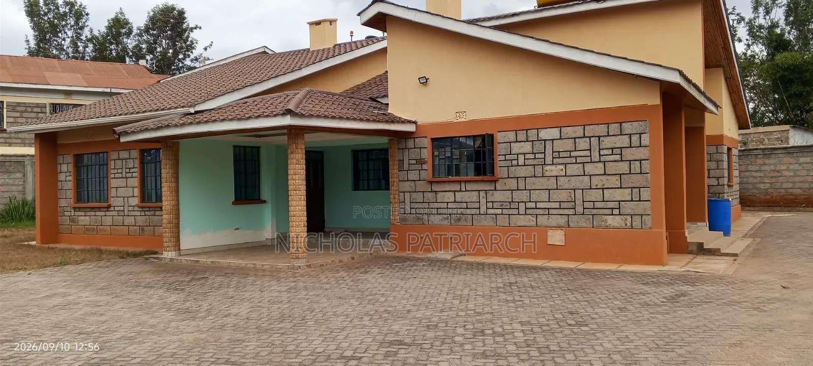 3bdrm Bungalow in Miwani, Mumbuni for sale