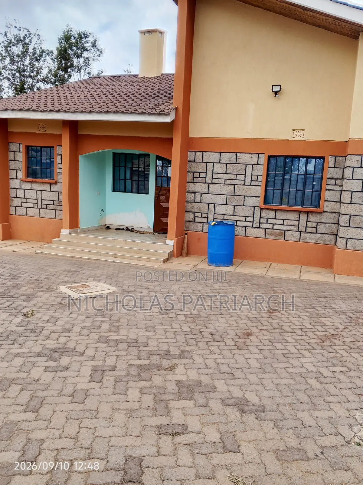 3bdrm Bungalow in Miwani, Mumbuni for sale