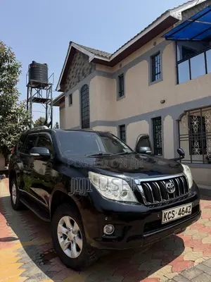 Toyota Land Cruiser Prado 2.7 i 2012 Black