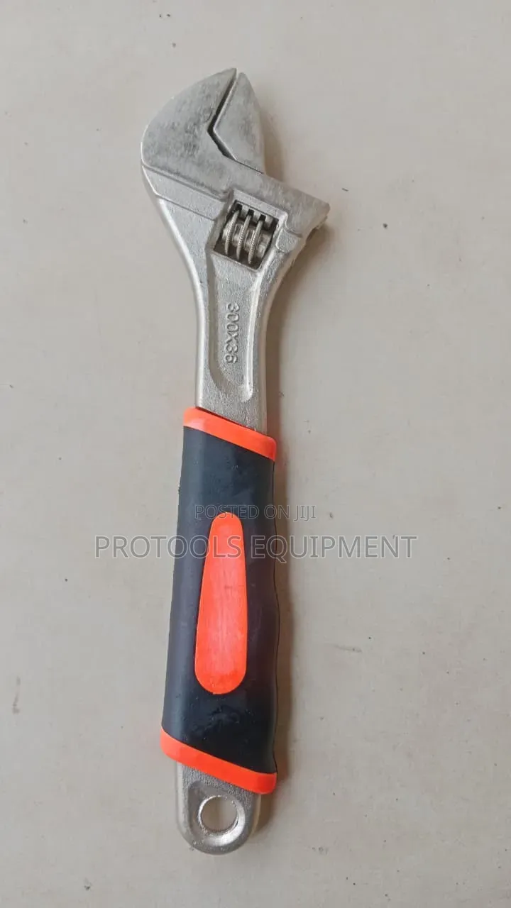 Adjustable Spanner Size 300x36