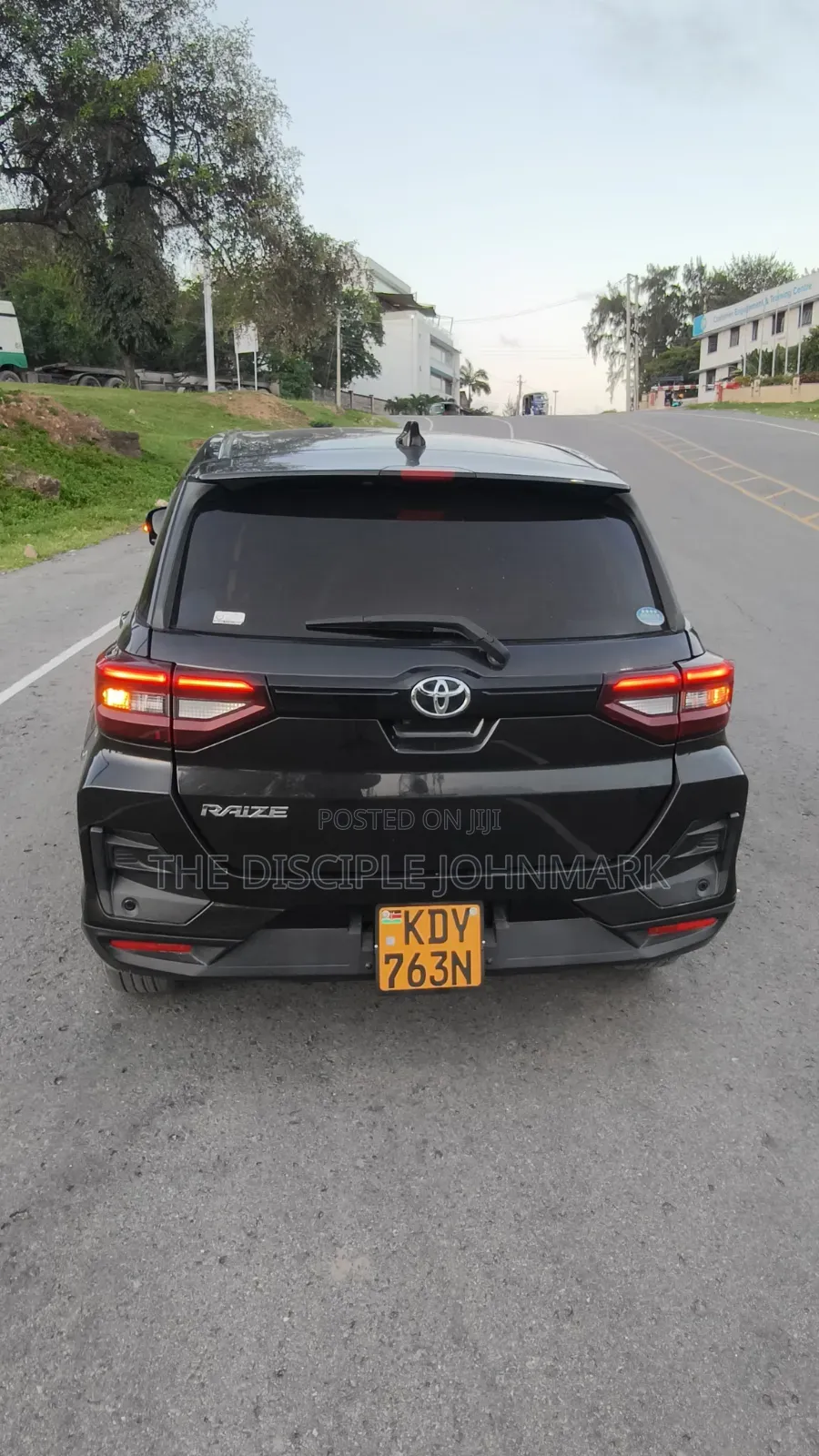 Toyota Raize 2019 Black