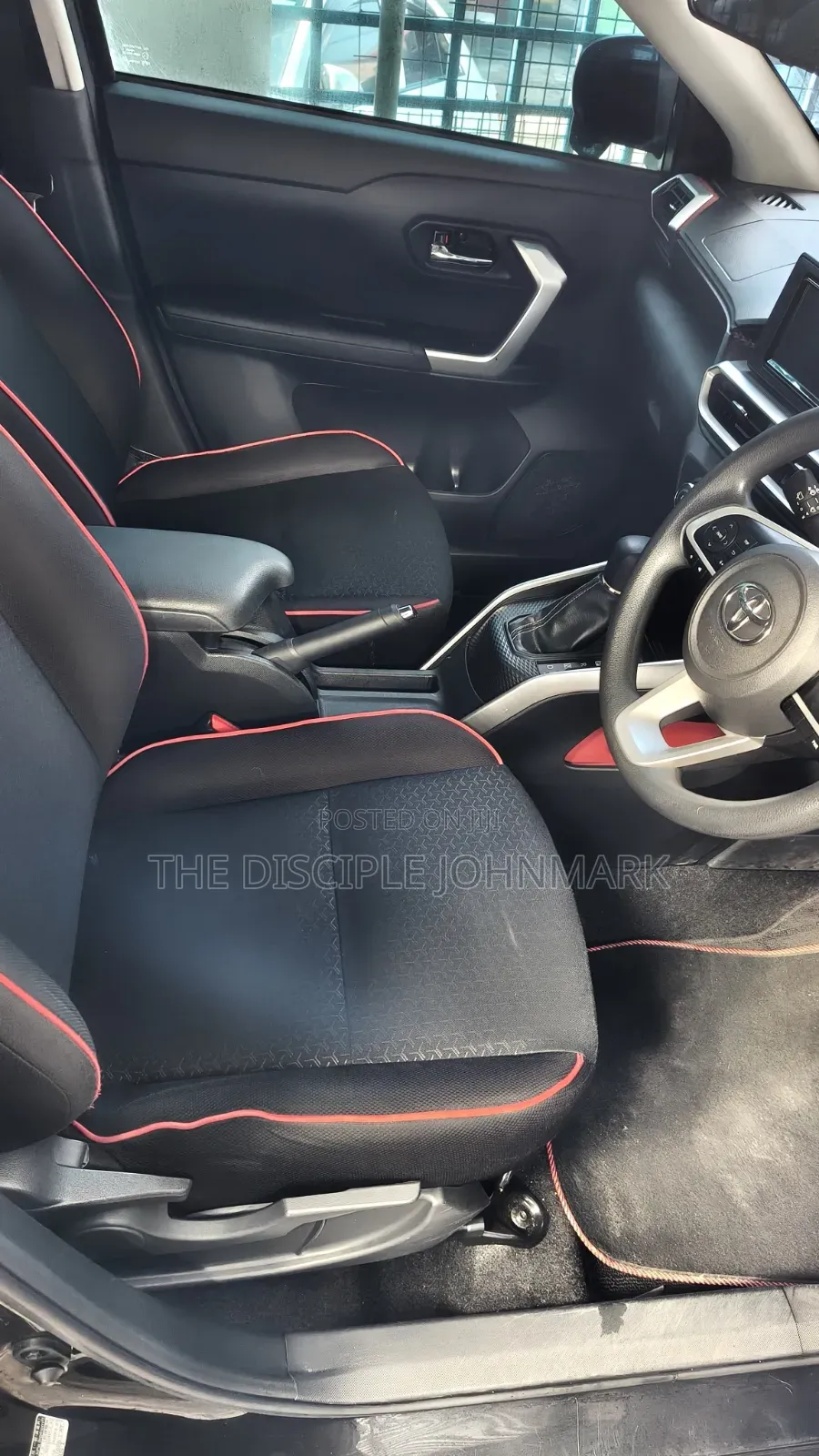 Toyota Raize 2019 Black