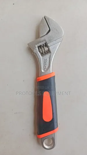 Adjustable Spanner 200x24