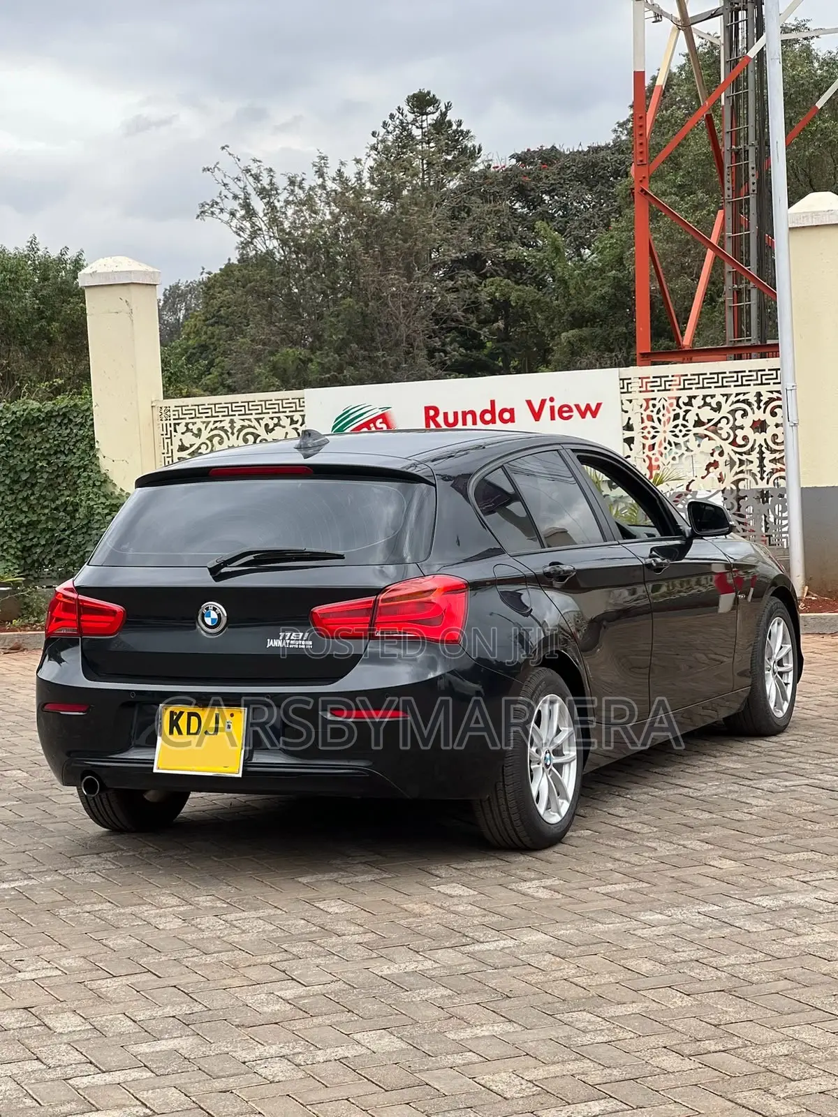 BMW 118i 2015 Black