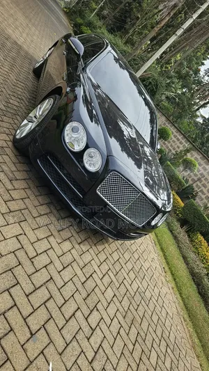 Bentley Flying Spur V8 S 2016 Black