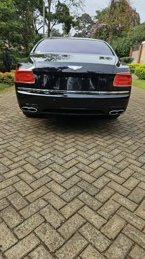 Bentley Flying Spur V8 S 2016 Black