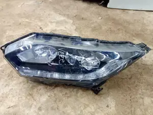 Honda Vezel Headlight