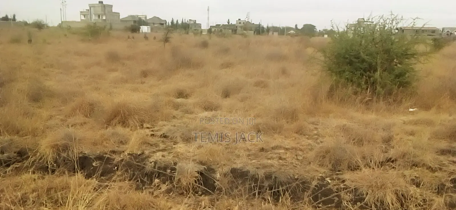 Prime 5 Acres Katani 1.7km From tarmac.Ready!