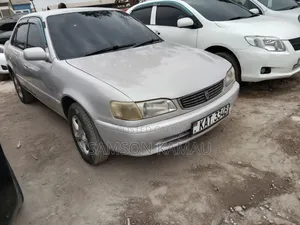 Toyota Corolla 1998 Silver