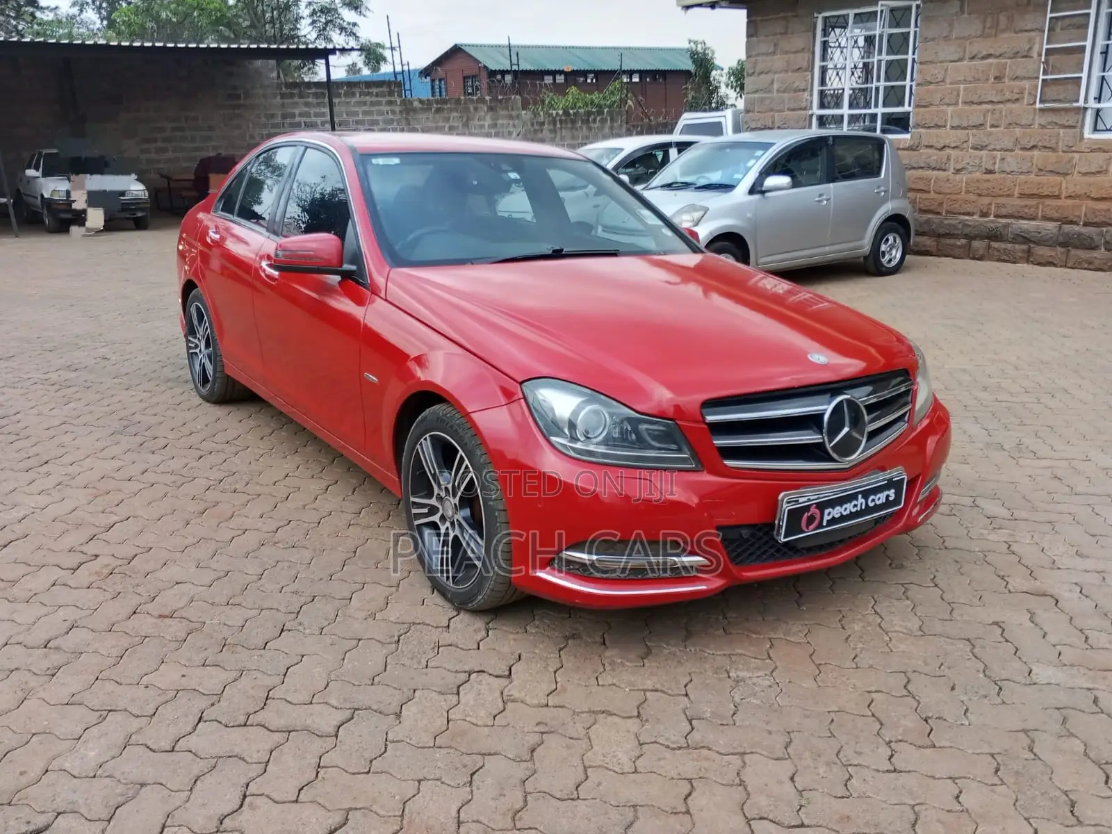 Mercedes-Benz C180 2014 Red