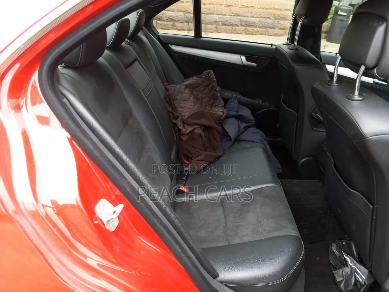 Mercedes-Benz C180 2014 Red