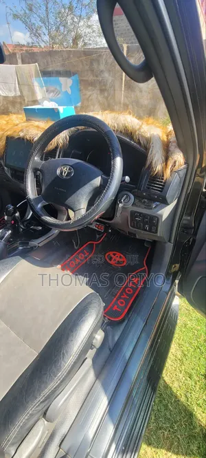 Toyota Land Cruiser Prado VX 4.0 V6 2006 Black