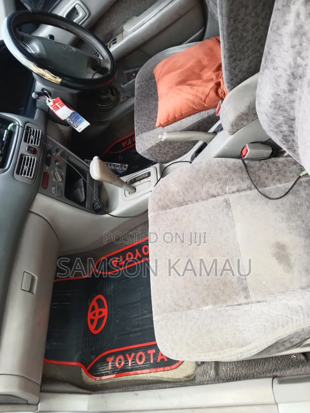Toyota Corolla 1998 Silver