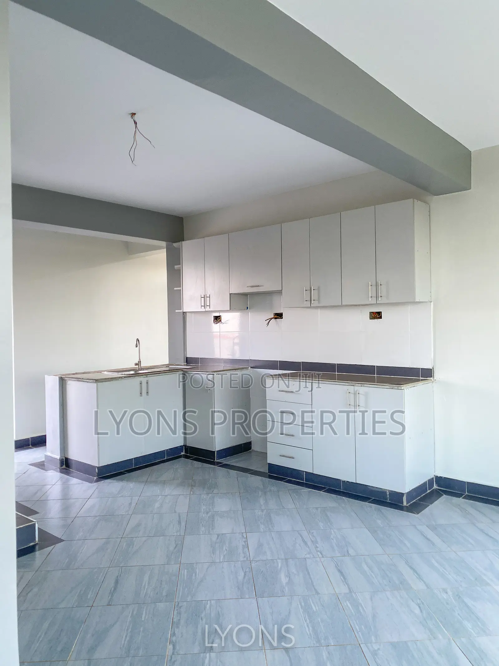 1bdrm Penthouse in Berra Residence, Kibiku for rent