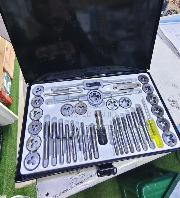Professional 40-Piece Metric Tap and Die Se