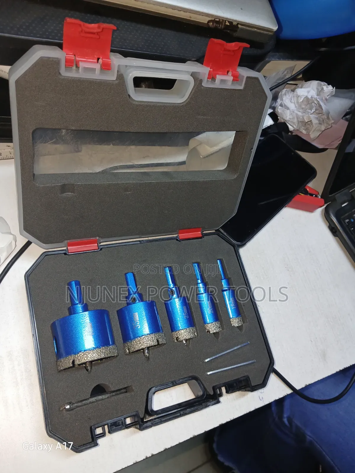 Blue Diamond-Coated Hole Saw Drill Bits