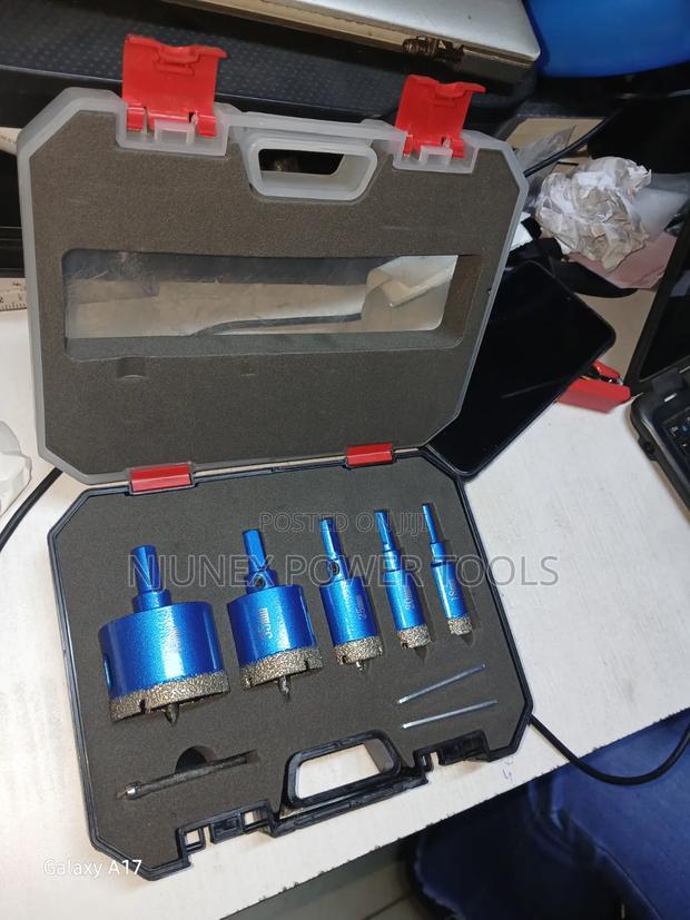 Blue Diamond-Coated Hole Saw Drill Bits - main view