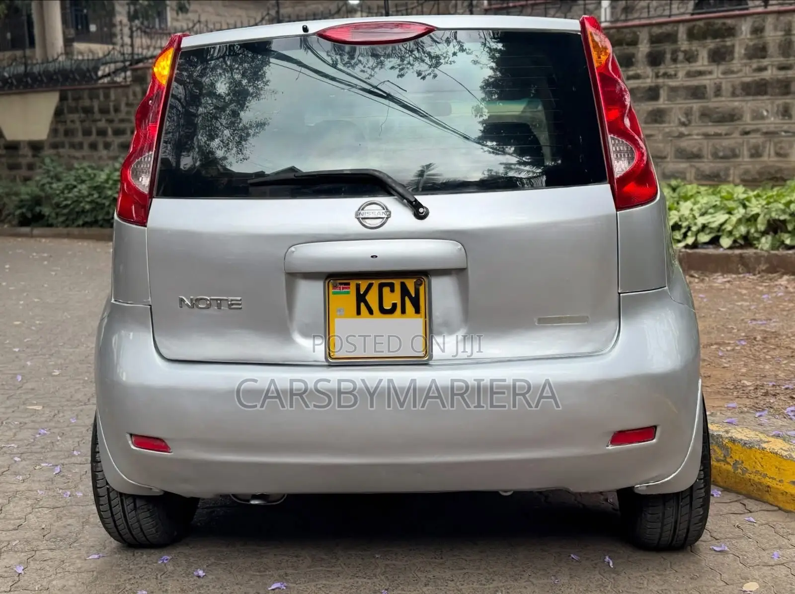 Nissan Note 2010 Gray