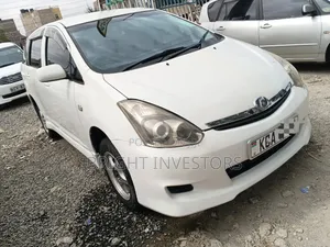 Toyota Wish 2010 White