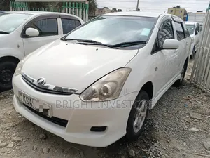 Toyota Wish 2010 White
