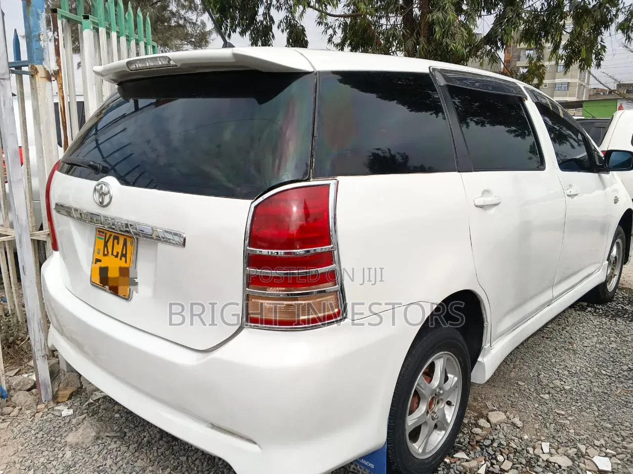 Toyota Wish 2010 White