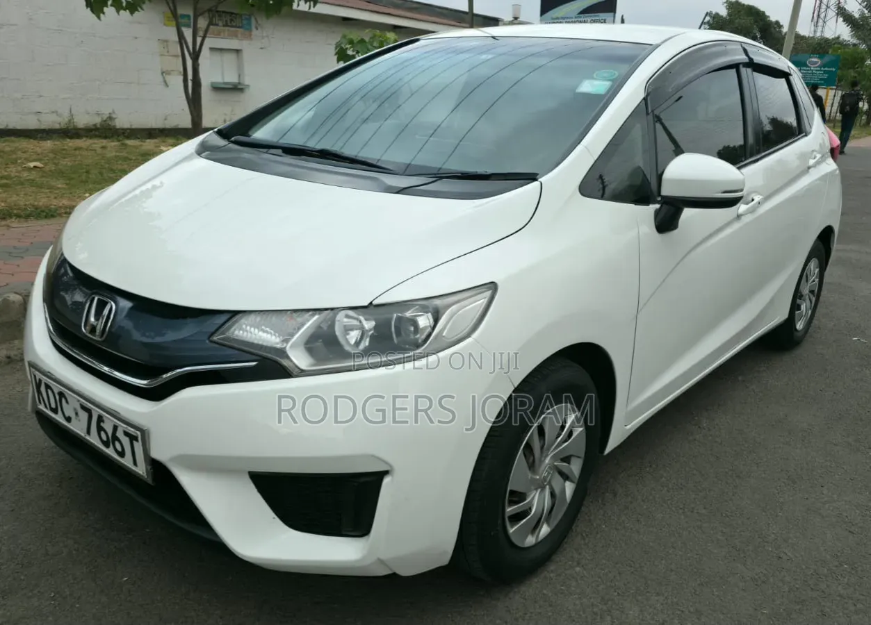 Honda Fit 2014 Silver